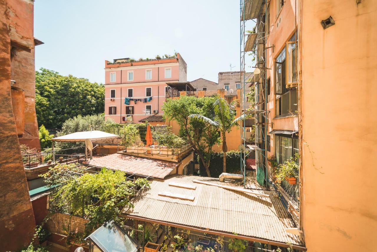 Colosseum Nest Rome Exterior photo